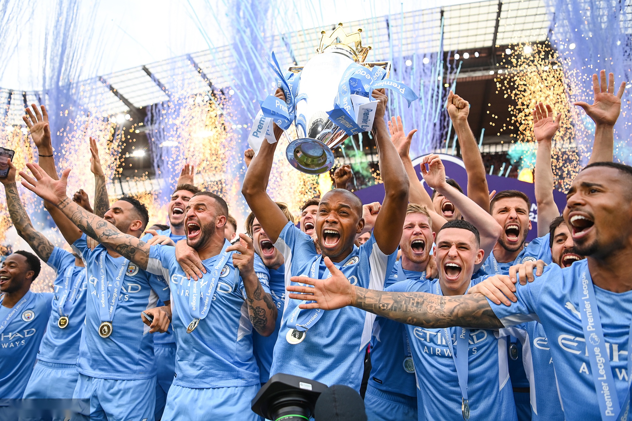 球队还拥有 球队还拥有